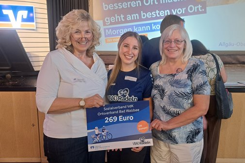 unser Spendenscheck der Volksbank Allgäu-Oberschwaben unser Spendenscheck der Volksbank Allgäu-Oberschwaben